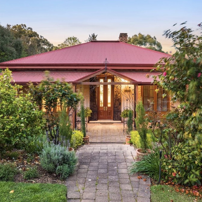 Presale Makeovers Stirling Lifestyle Renovation Master Front