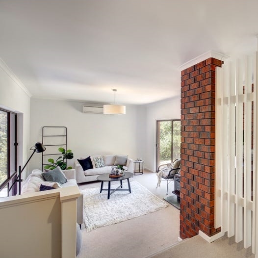 Presale Makeovers 90 Emmett Road Crafers West Lounge Renovation