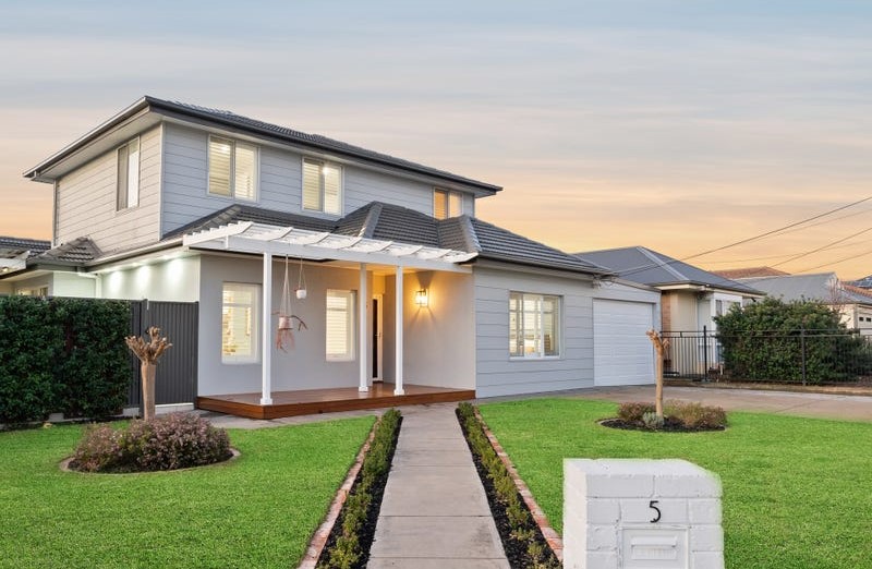 Presale Makeovers Fullham Gardens Front Renovation